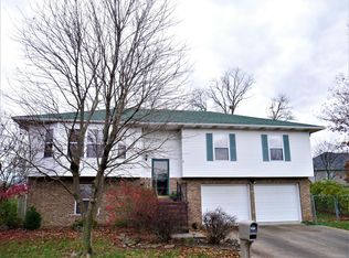 1230 Douglas Ct, Carthage, MO 64836