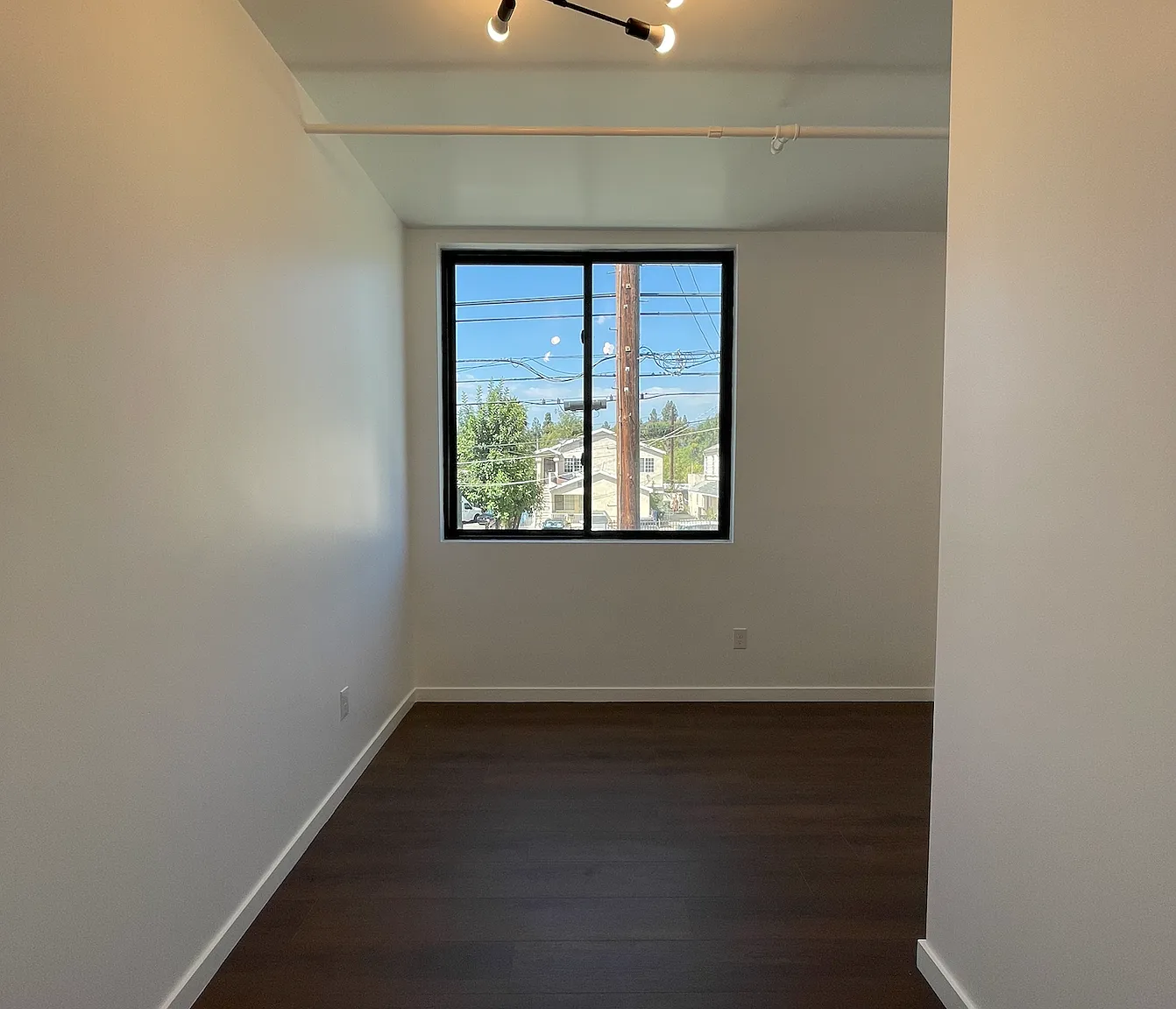 1 bed, $1,799 — Photo 4
