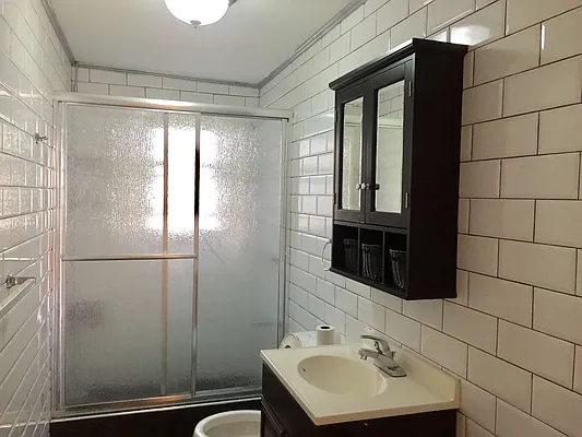 Rented by Remax Real Estate Professionals | media 17