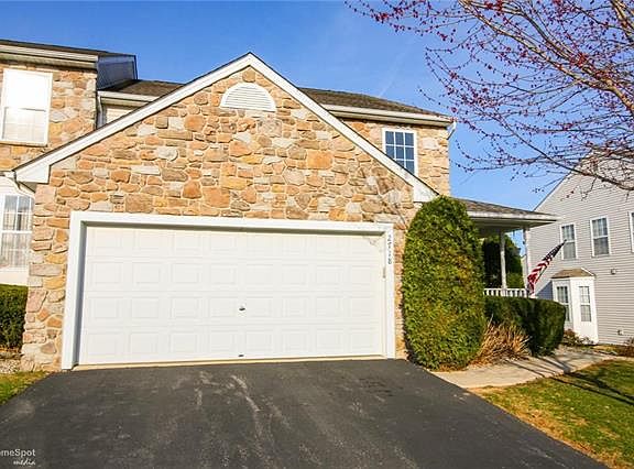 4th image of 2718 Bachman Dr