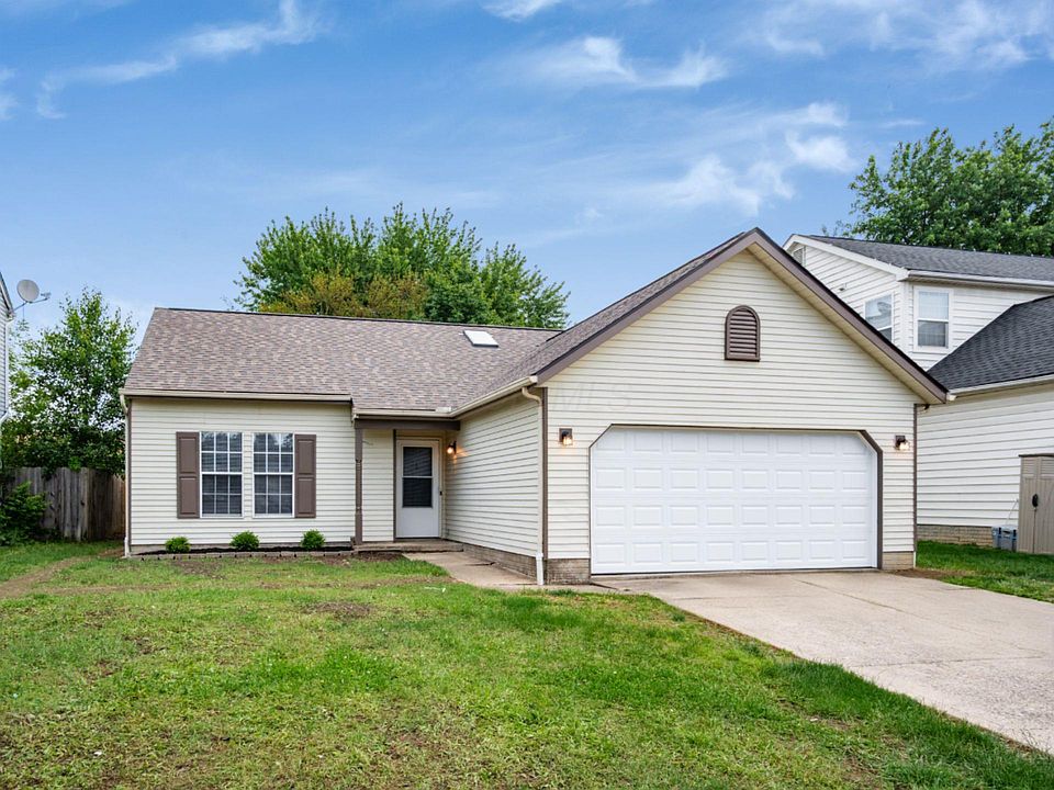 1st image of 1606 Autumn Village Dr