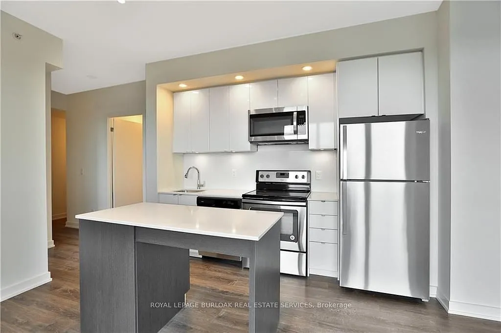 2 bed, $2,995 — Photo 3