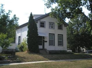 1128 N 11th St, Sheboygan, WI 53081