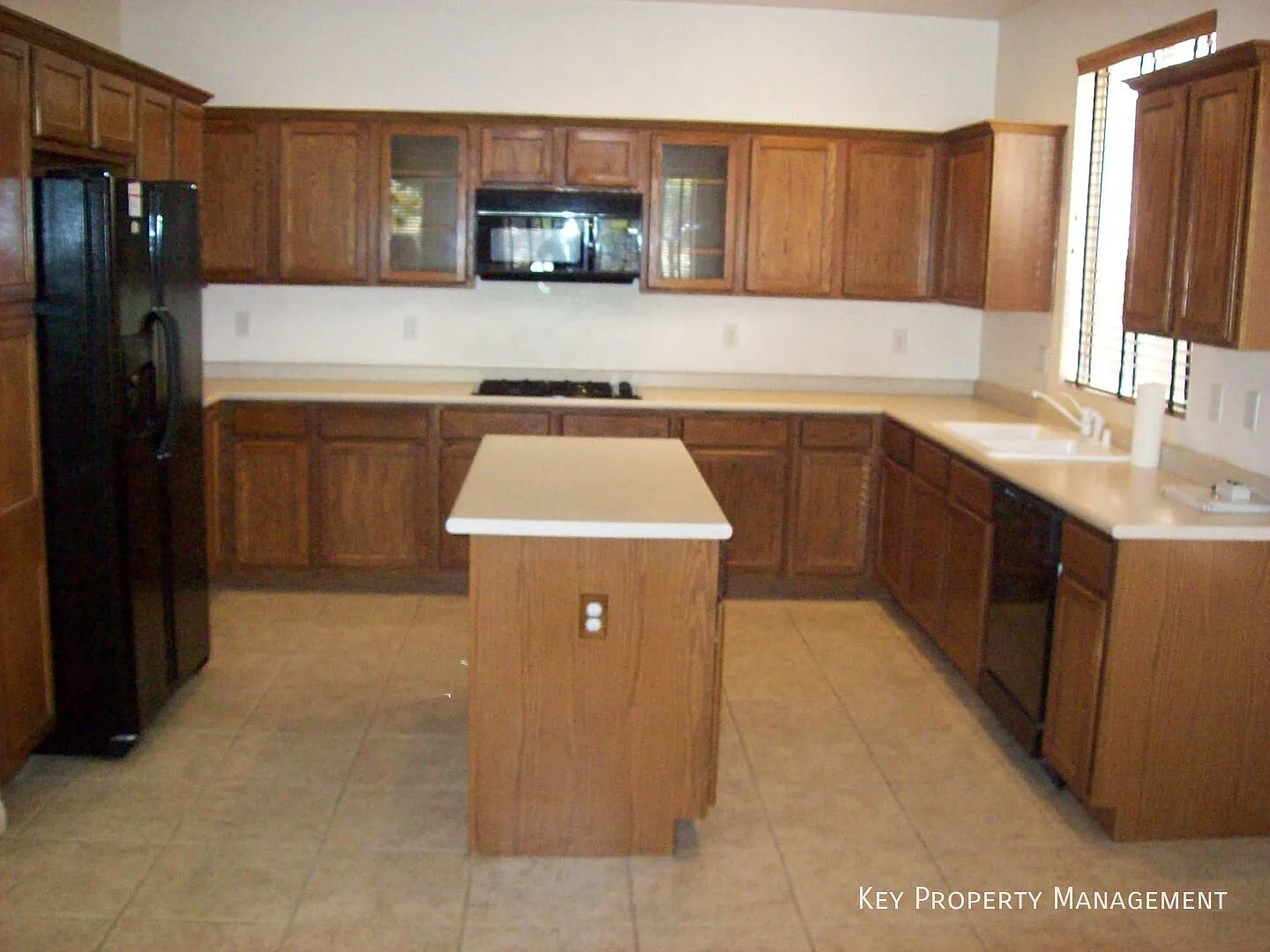 3 Bedroom + Den And Loft Home W/ Pool In Gated Master Planned Southern Highlands! — Photo 4