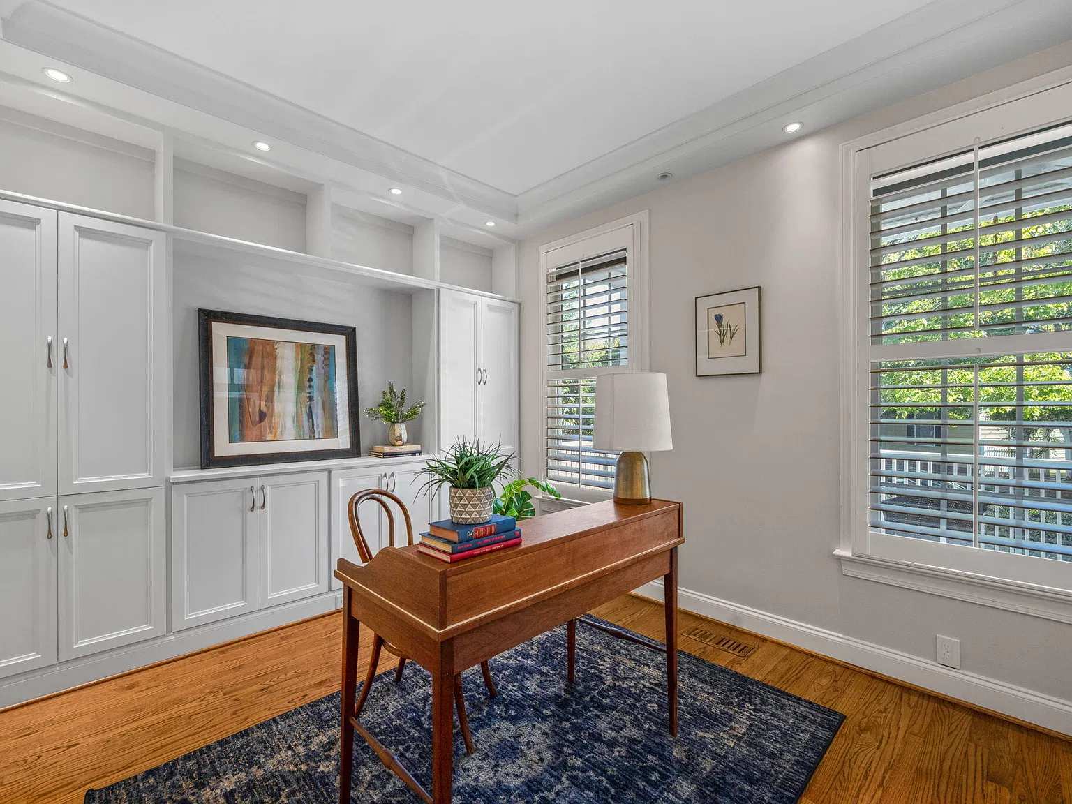 5 bed, 4.5 bath, $3,400 — Photo 3