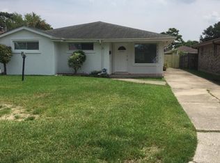 5244 Sanford St, Metairie, LA 70006