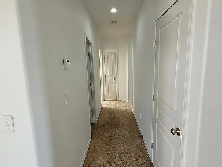 525 Florida St — Photo 6