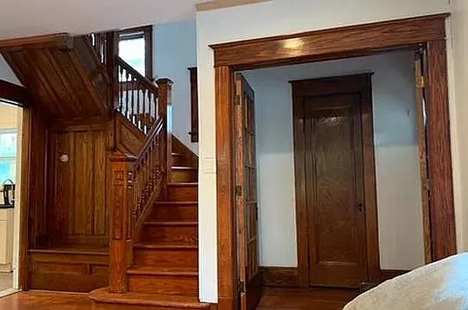 38 Lake St — Photo 2
