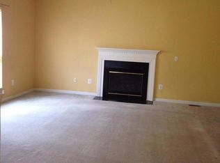 14039 Walney Village Ct, Chantilly, VA 20151