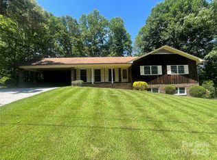 2522 Silverbrook Ct, Morganton, NC 28655