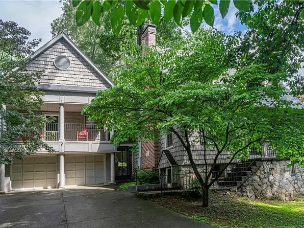 1171 Goodwin Rd, Atlanta, GA 30324