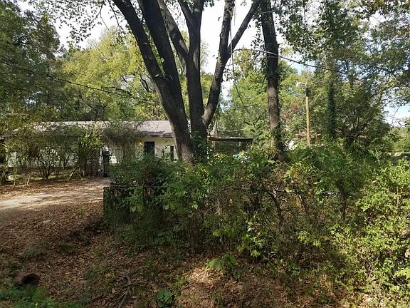 2nd image of 3705 E 35th St