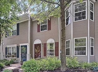 2019 Beatrice Ct, Mahwah, NJ 07430