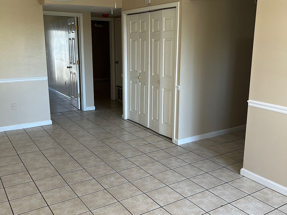 1st image of 1024 Angela St