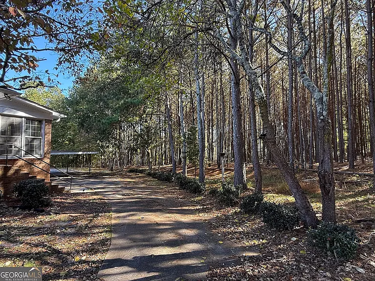 8420 Macon Hwy #A — Photo 2