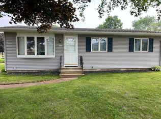 5058 W 8th St, Winona, MN 55987