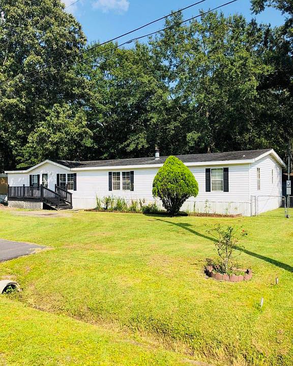 2nd image of 3366 Fairview Dr