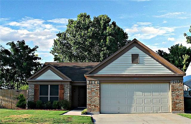 1st image of 3832 Huckleberry Dr