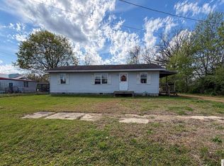 406 4th St, Hardin, KY 42048