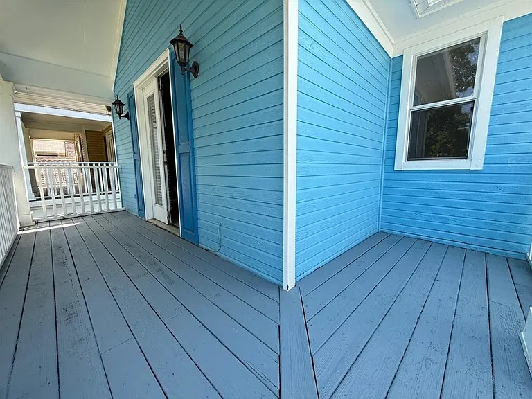 1173 Island Pl E — Photo 15