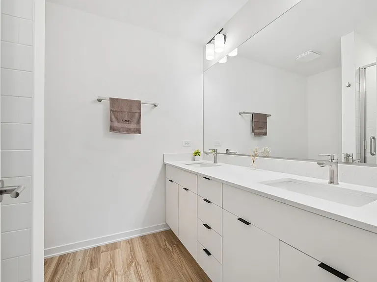 Waverly Creek Townhomes — Photo 11