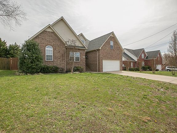 3rd image of 7008 Burntwood Dr