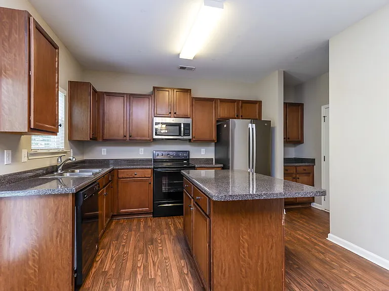 137 Centerra Springs Dr — Photo 6