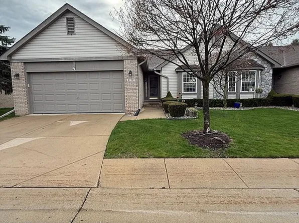 42349 Bayberry Dr, Clinton Township, MI 48038