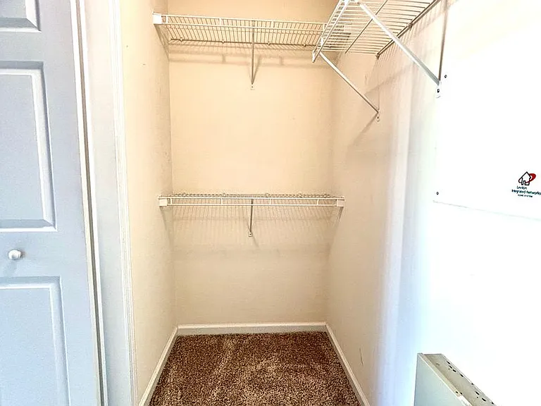 1711 Renwick Dr #102 — Photo 21