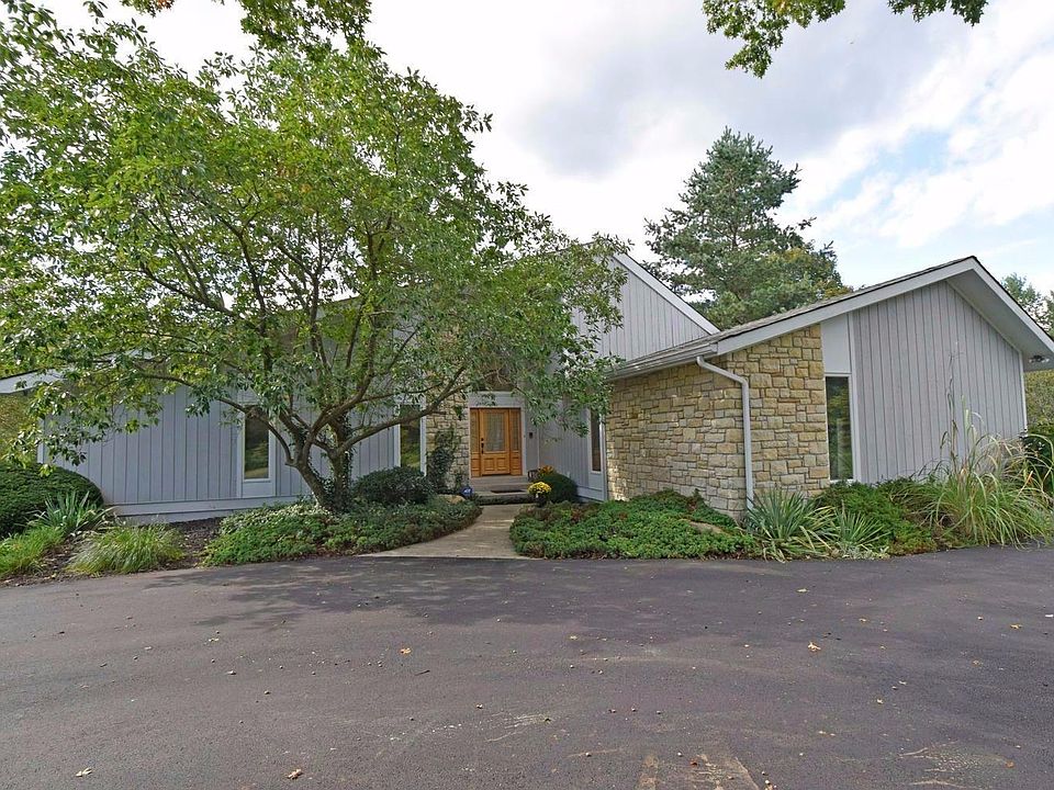 1st image of 1792 Rosewood Ln