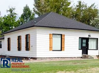 491 Avenue Ave W, Hagerman, ID 83332