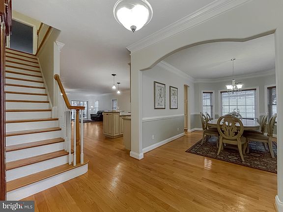3rd image of 41650 Marie Ct
