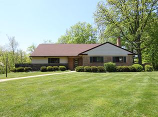 6615 Rollaway Rd, Cincinnati, OH 45236