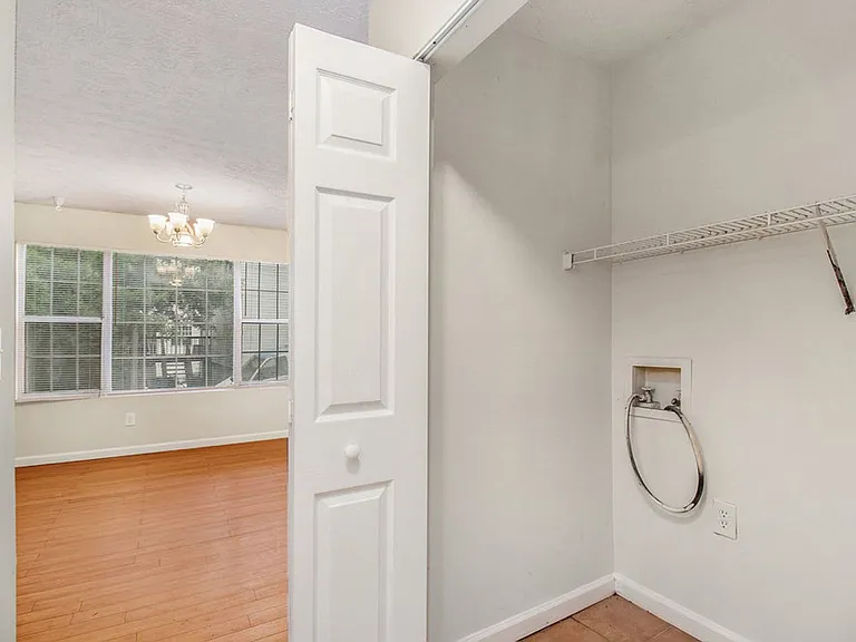 6509 Eastbriar Dr — Photo 16
