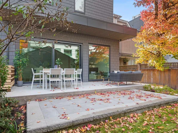3657 W 11th Ave #2, Vancouver, BC V6R 2K4