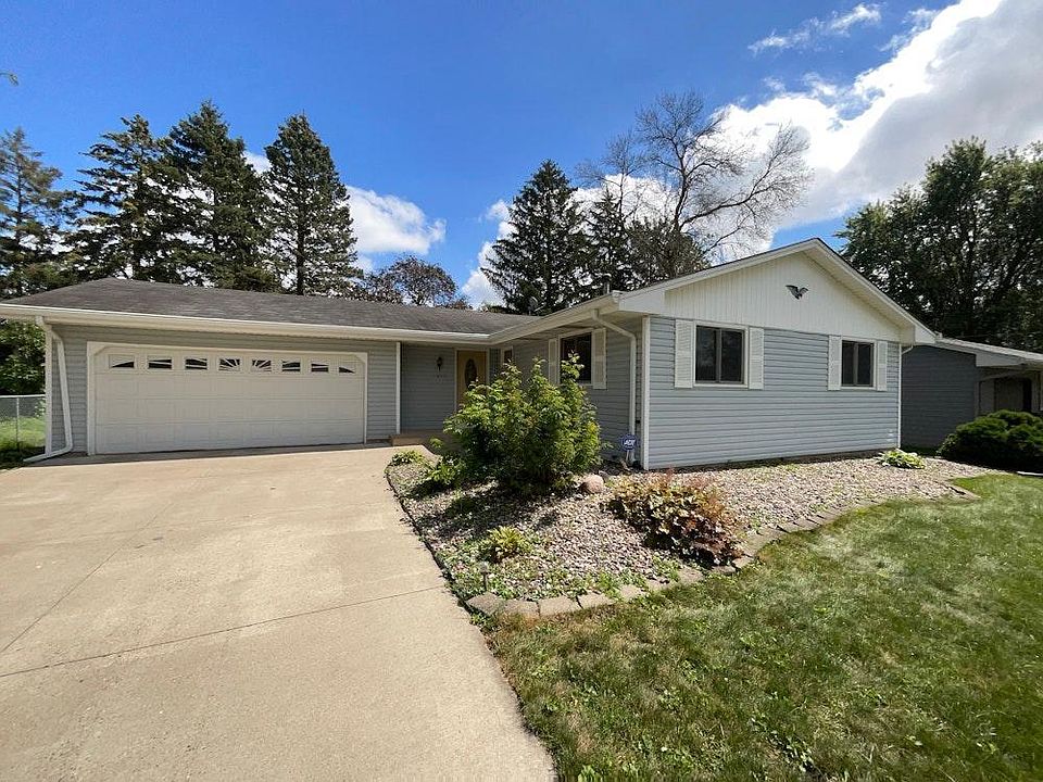 1st image of 1417 Woodhill Dr