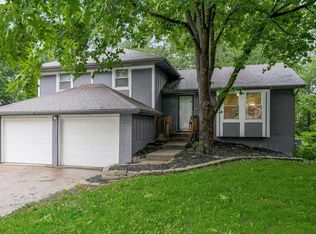 7911 N Stoddard Ave, Kansas City, MO 64152
