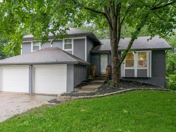 7911 N Stoddard Ave, Kansas City, MO 64152