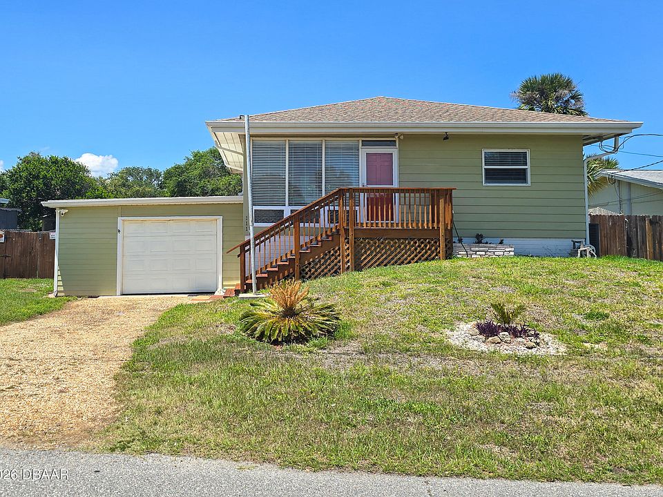 1st image of 111 River Beach Dr