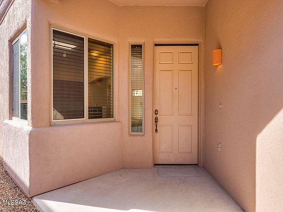 2nd image of 5541 N Silver Stream Way