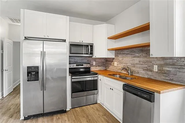 1636 N Miro St — Photo 5