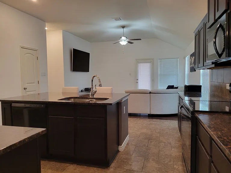6301 Great Divide Rd — Photo 8