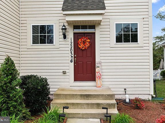 5th image of 12203 Aster Rd