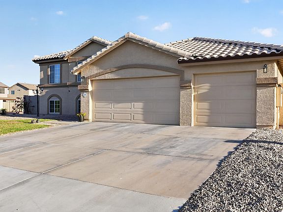 4th image of 1231 E THATCHER Boulevard
