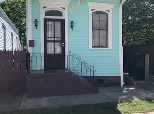 6216 Douglas St, New Orleans, LA 70117