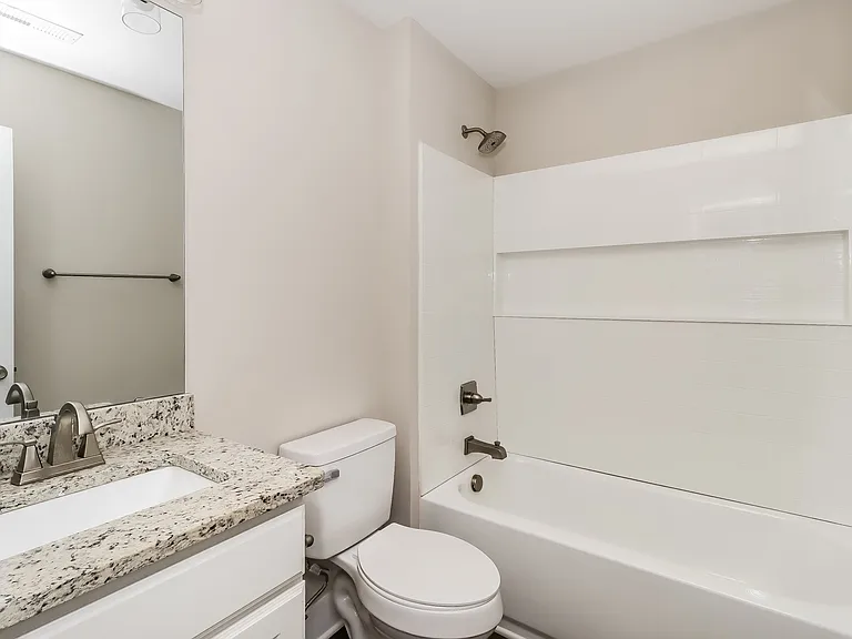 508 Grover St — Photo 12