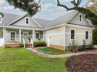 1878 Rifle Range Rd, Mount Pleasant, SC 29464