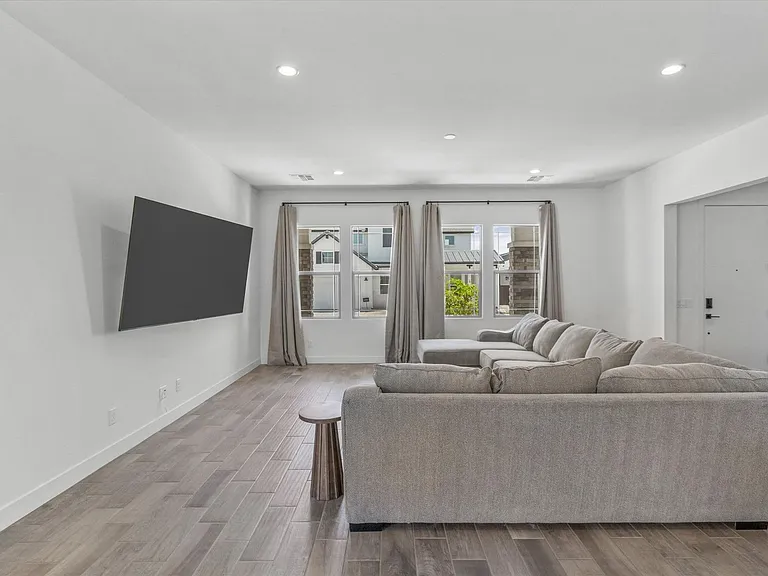 17254 W Vacaville St — Photo 20