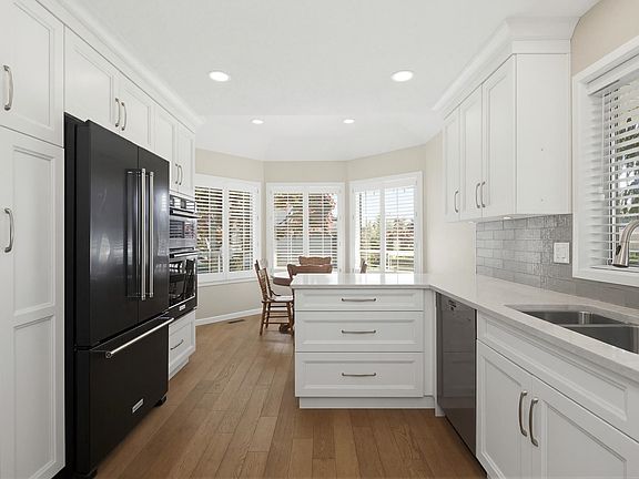 5th image of 32615 Murray Ave #1