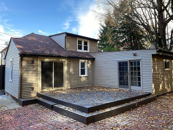 2nd image of 1764 Northeast Ave